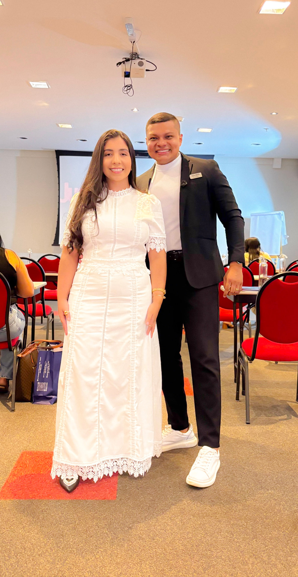 Alex Costa com participante no último evento